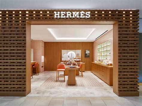 hermes takashimaya singapore.